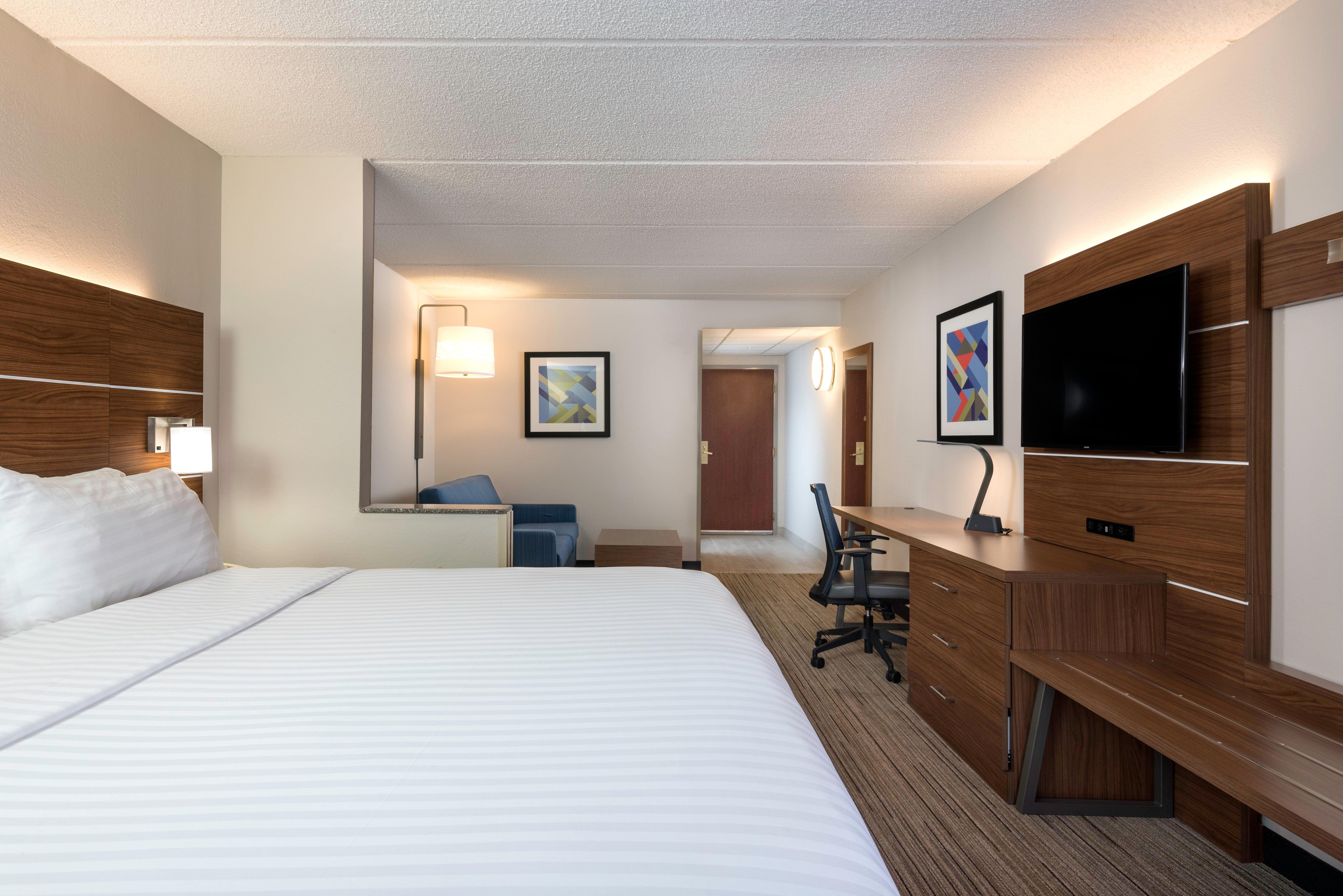 Holiday Inn Express & Suites Charlotte Arpt-Belmont By Ihg Exterior foto